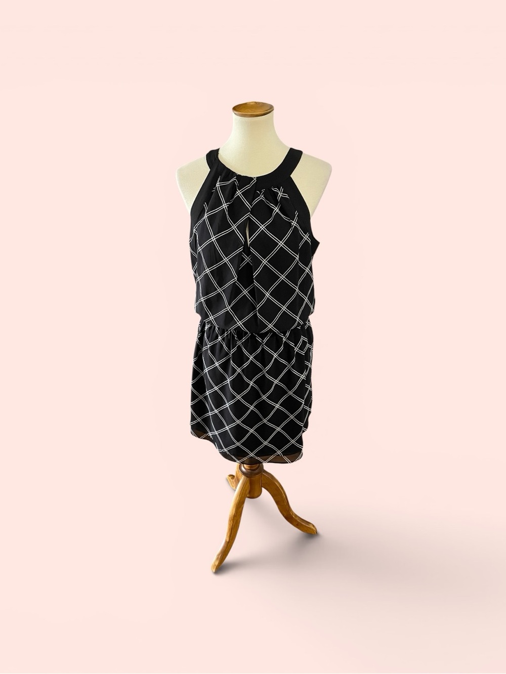 #308, White House Black Market, Diamond-Grid Sleeveless Shift Dress, size 12
